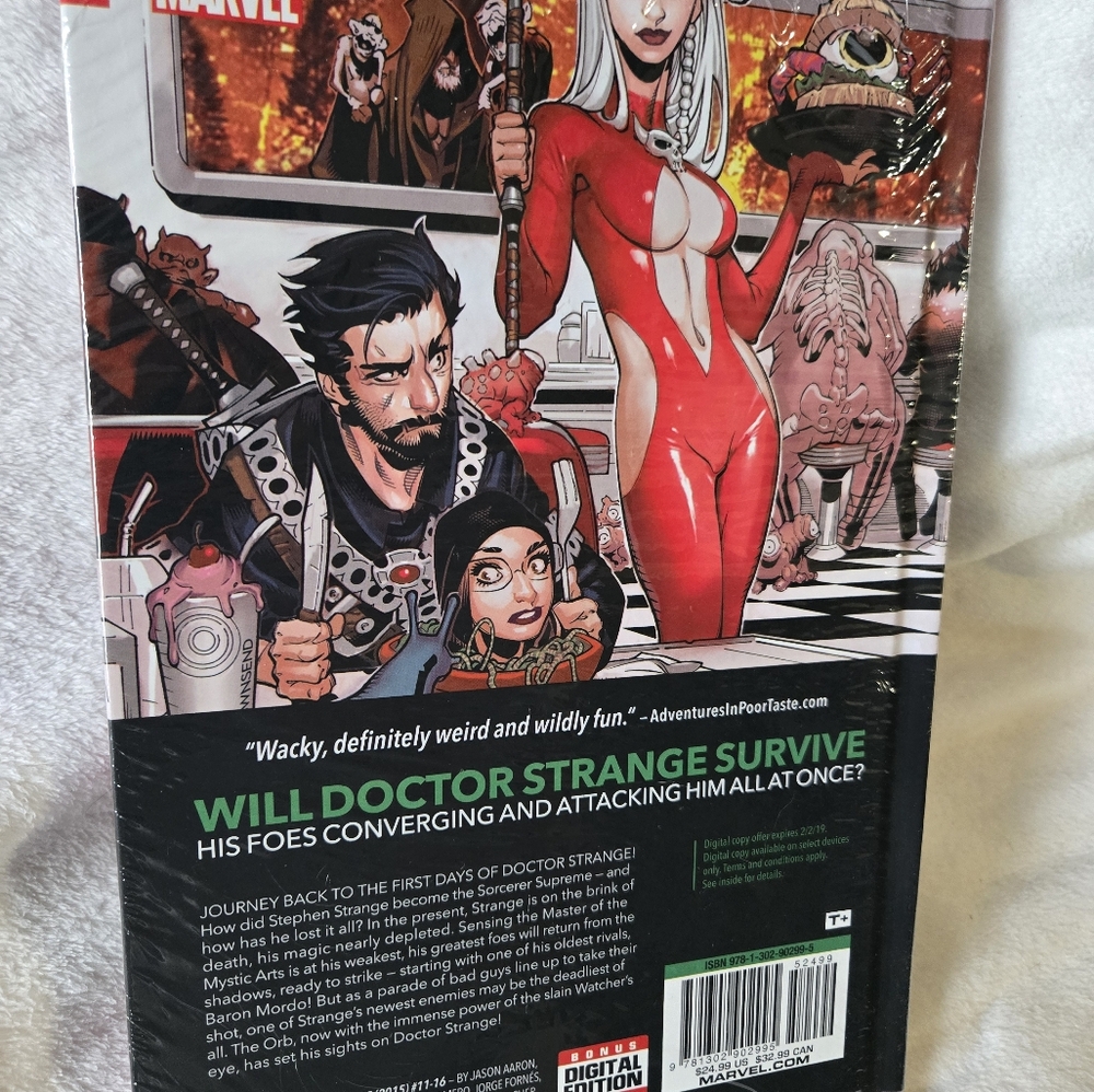 Doctor Strange: Blood in the Aether Marvel Graphic Novel - Picture 3 of 3